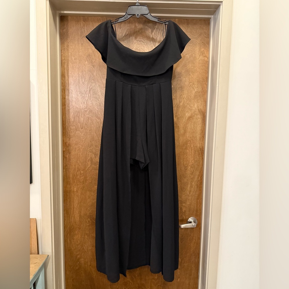 Altar'd State Black Off-Shoulder Cap Sleeve romper with train